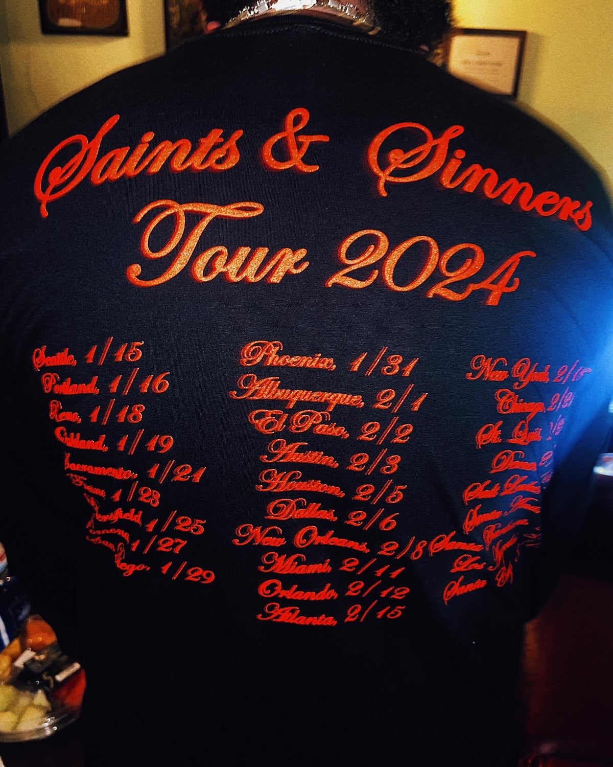 SAINTS & SINNERS TOUR 2024 LONGSLEEVE TEE - BLACK